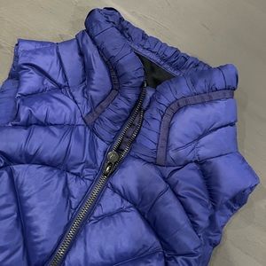 Lululemon blue down puffy vest size 4